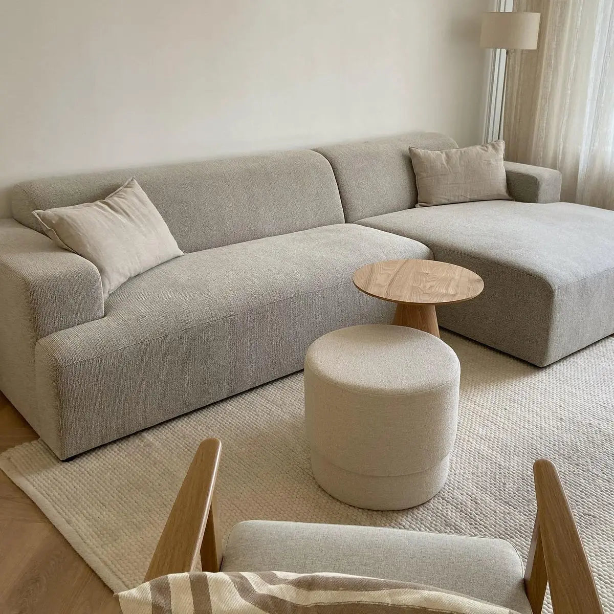 Customized Home Furniture Set Modern and Good Quality Simple Curved Sofa for Bedroom or Living